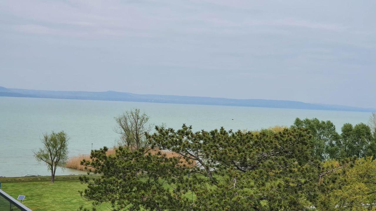 Napfeny Resort Exclusive Balatonlelle Exteriér fotografie
