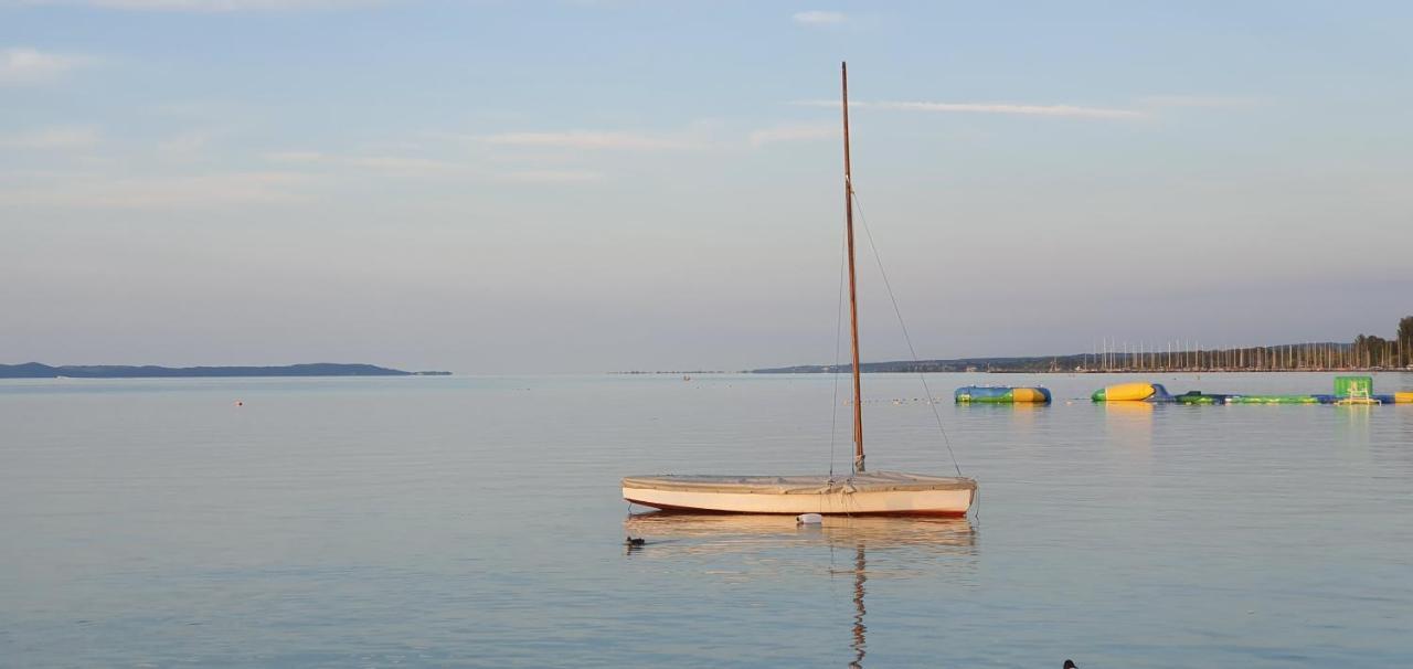 Napfeny Resort Exclusive Balatonlelle Exteriér fotografie